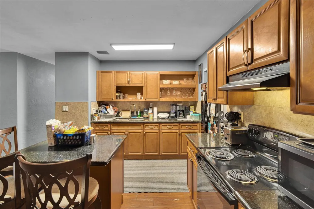 308 NW 27TH STREET Wilton Manors, FL 33311