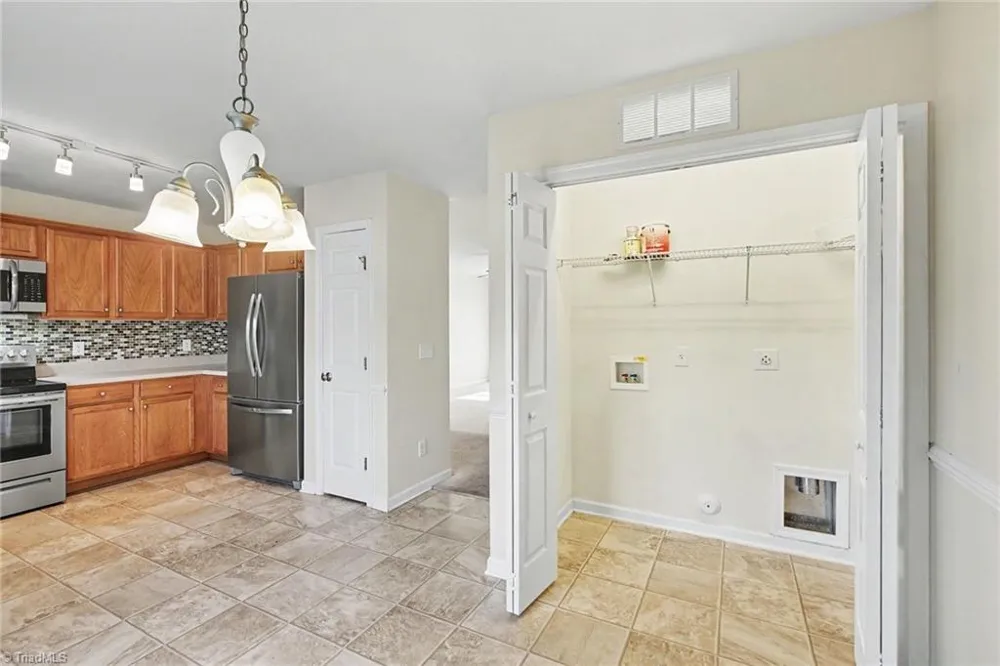 3707 Spanish Peak Drive High Point, NC 27265