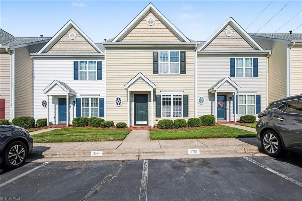 3707 Spanish Peak Drive High Point, NC 27265