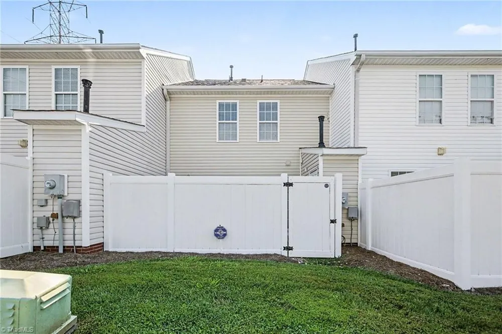 3707 Spanish Peak Drive High Point, NC 27265