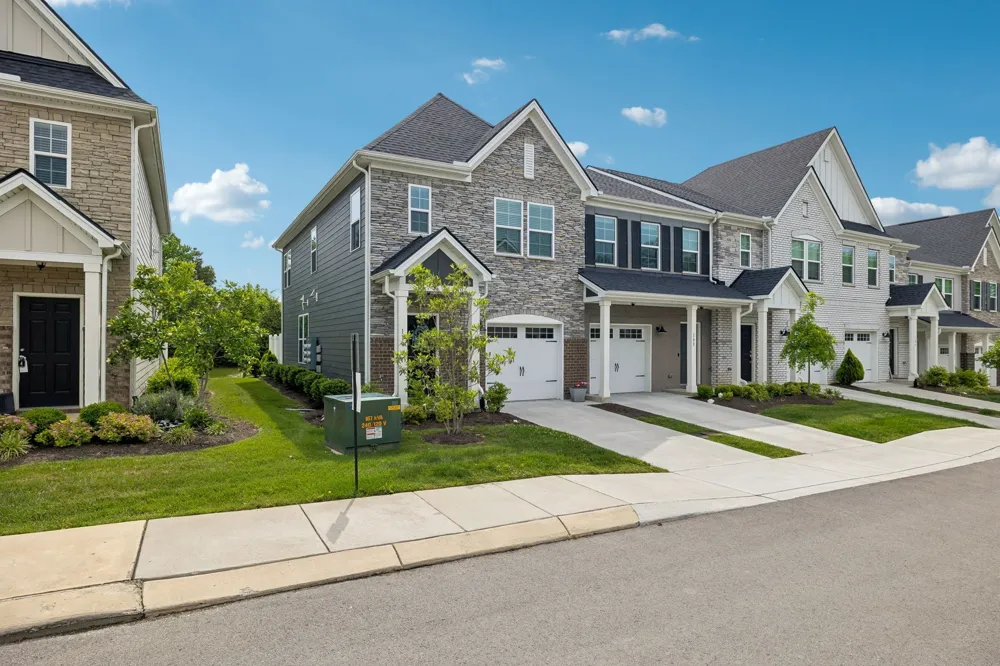 110 Brighton Ln Lebanon, TN 37090