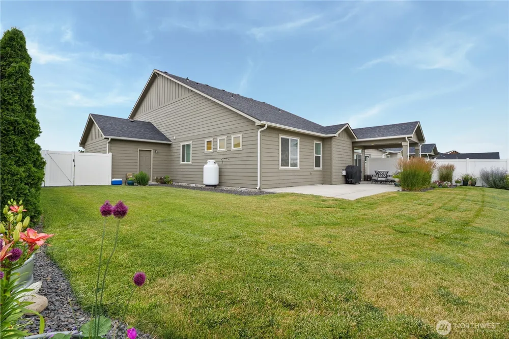 4309 Hedman Court NE Moses Lake, WA 98837