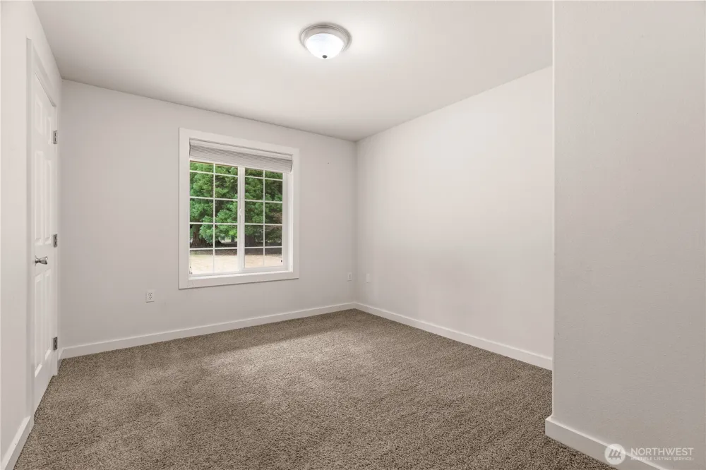 16033 Agate Street SE Yelm, WA 98597