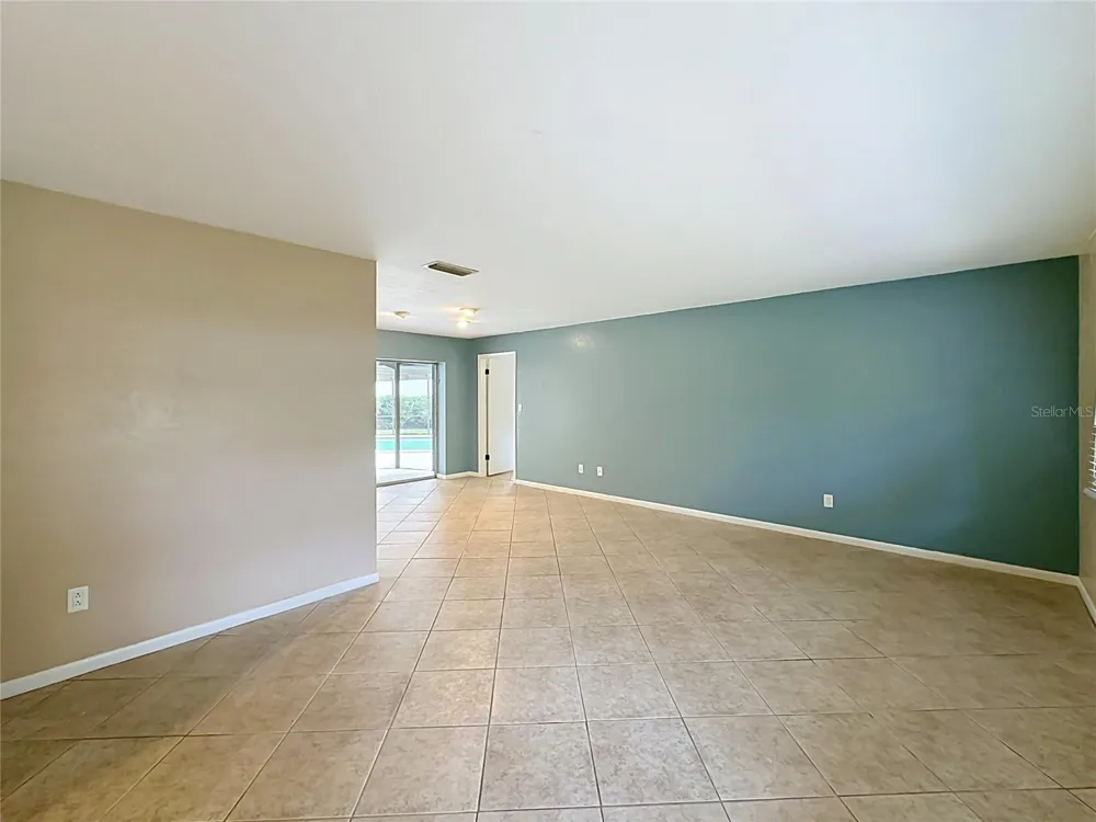 3944 NW 40TH COURT Gainesville, FL 32606