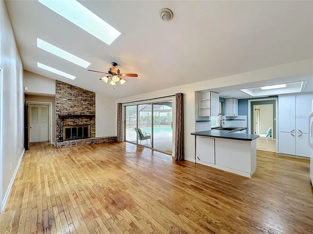 3944 NW 40TH COURT Gainesville, FL 32606