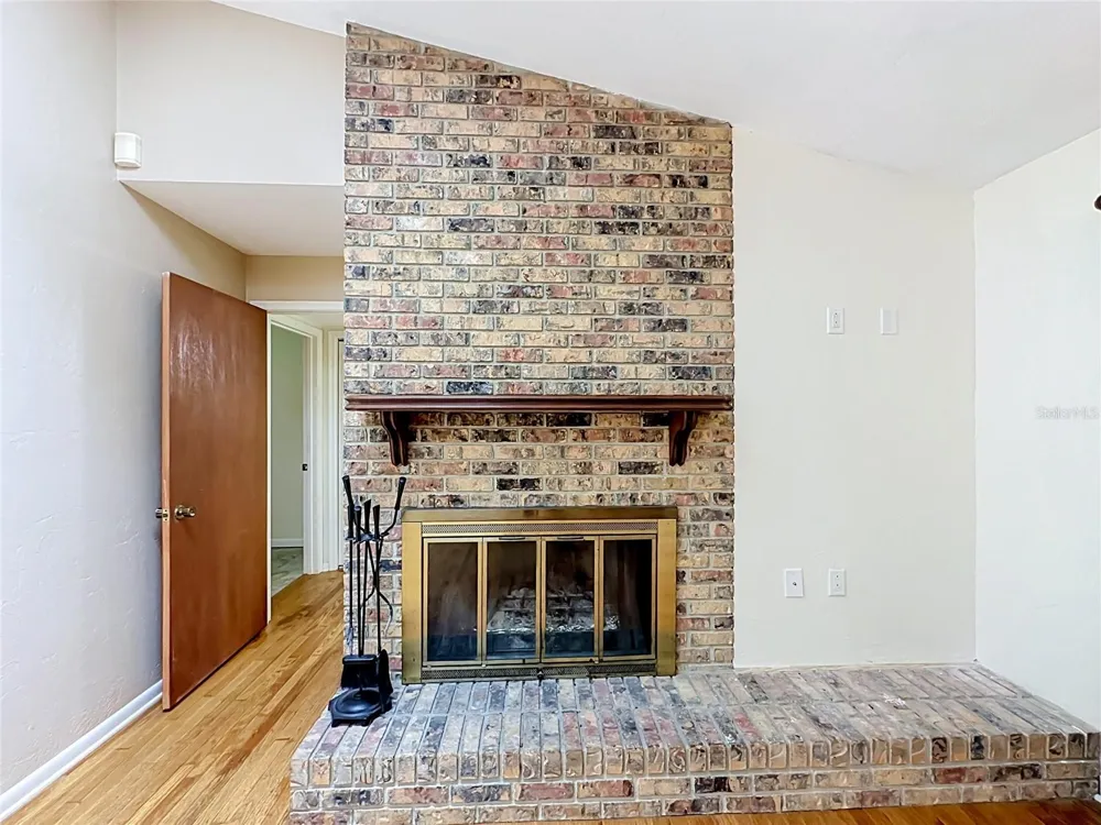 3944 NW 40TH COURT Gainesville, FL 32606