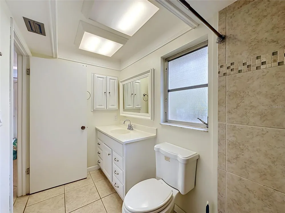 3944 NW 40TH COURT Gainesville, FL 32606