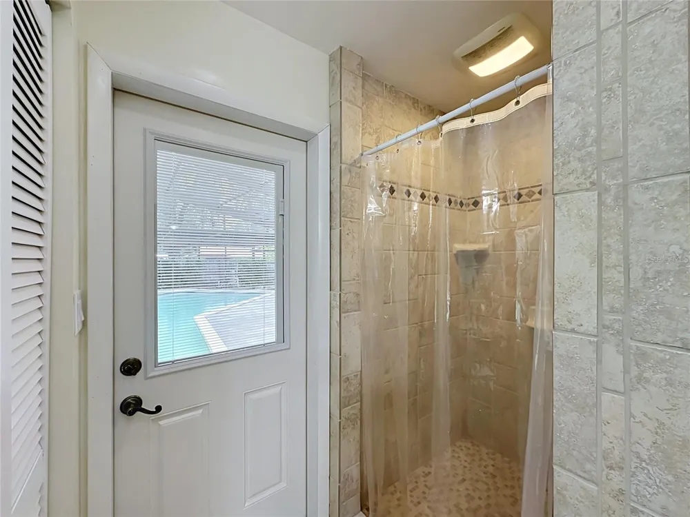 3944 NW 40TH COURT Gainesville, FL 32606