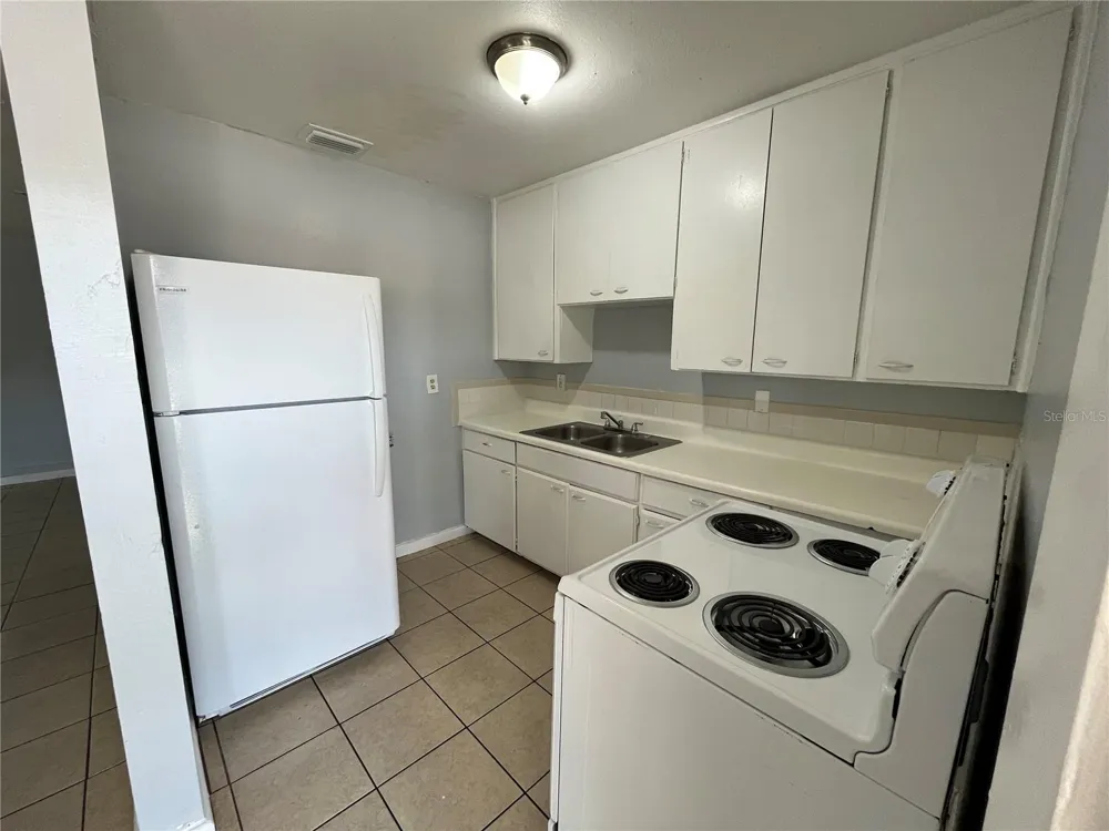 1997 5TH STREET NE Winter Haven, FL 33881