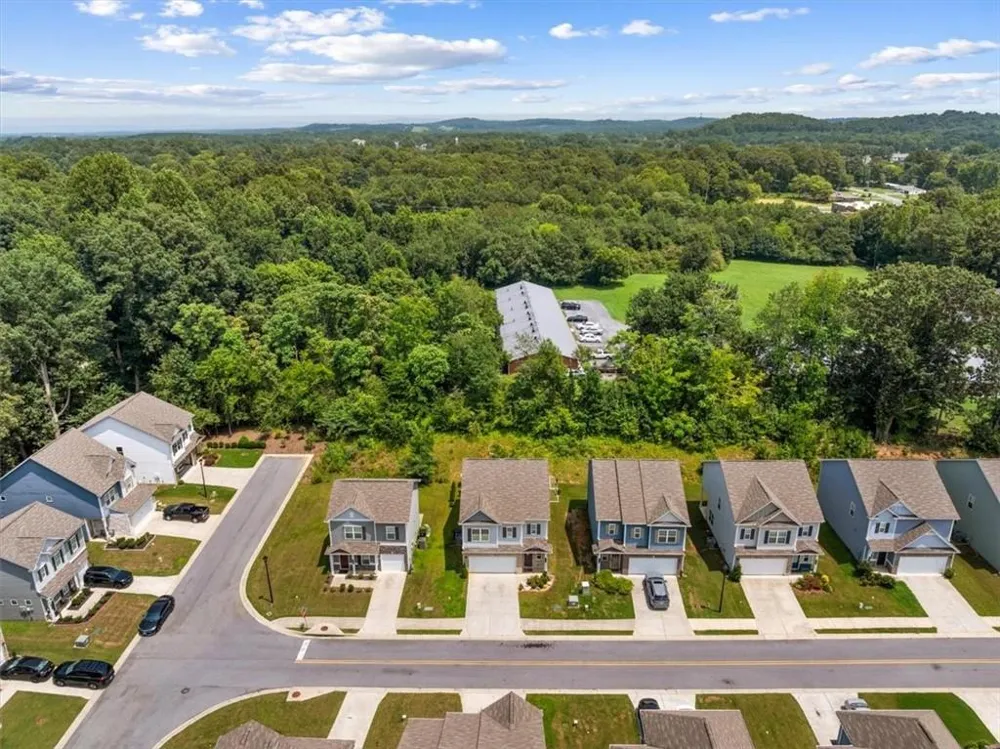 123 Waterside Ridge Calhoun, GA 30701
