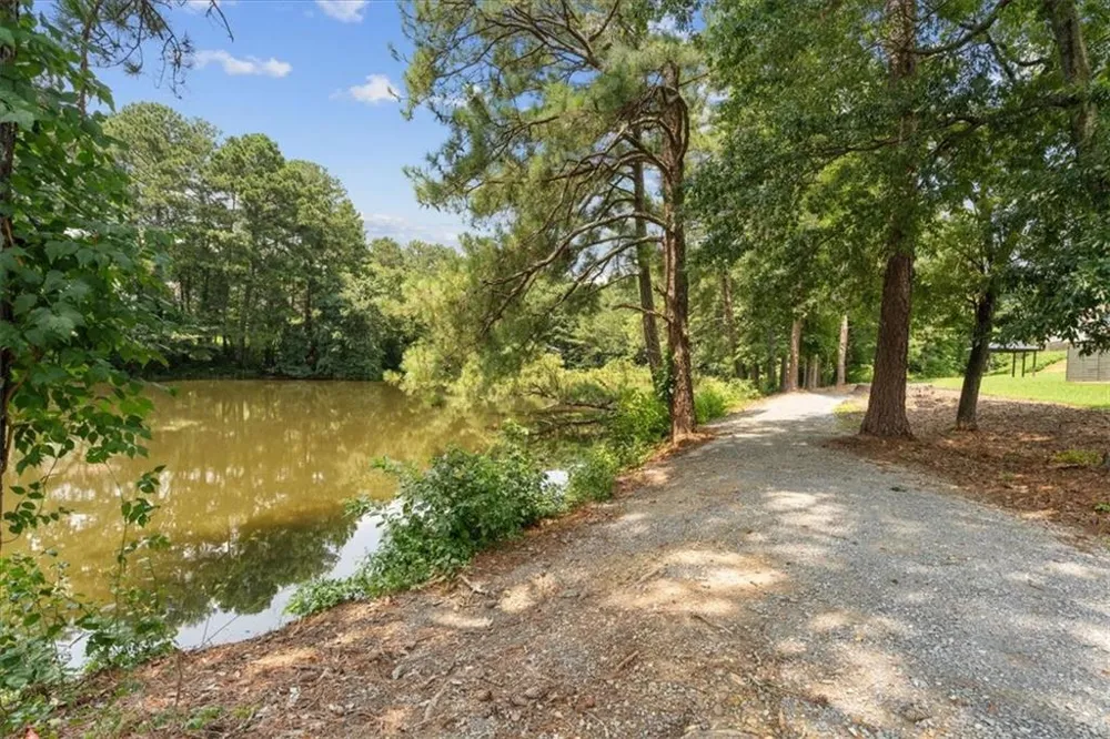 123 Waterside Ridge Calhoun, GA 30701