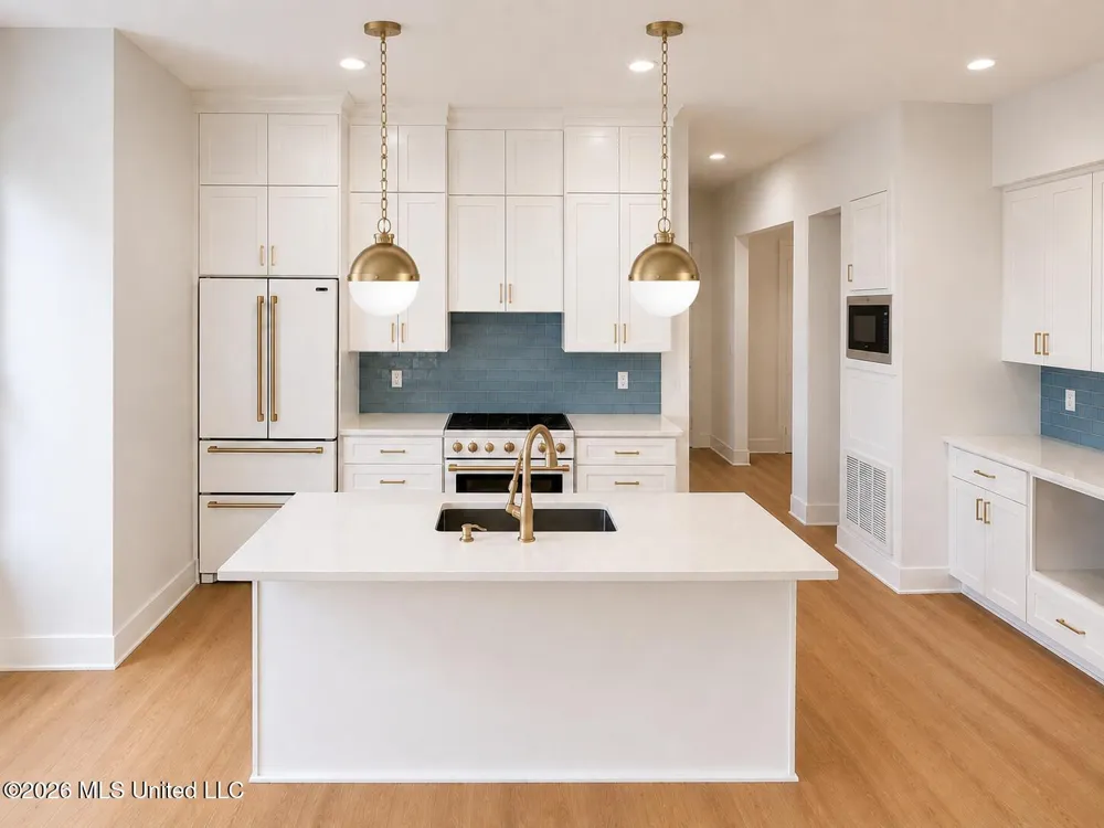 507 Main Street Bay Saint Louis, MS 39520