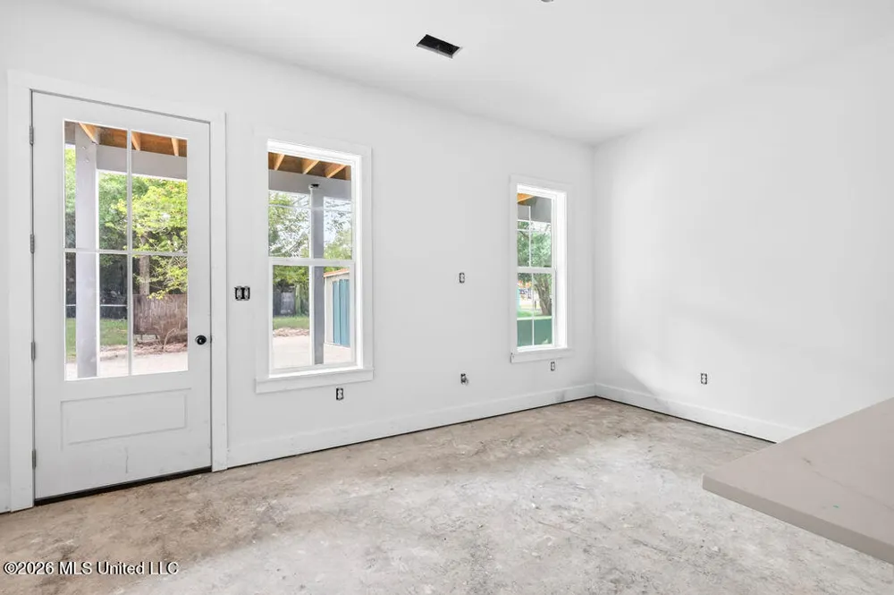 507 Main Street Bay Saint Louis, MS 39520