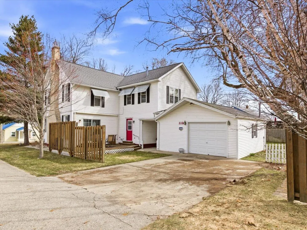 119 Union Street Port Austin, MI 48467