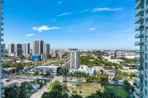 1800 Bayshore Dr #2410