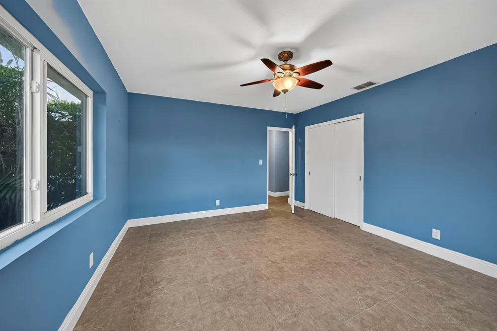 2750 SE 3rd Street Pompano Beach, FL 33062