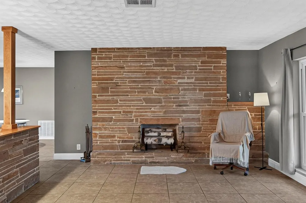 2750 SE 3rd Street Pompano Beach, FL 33062