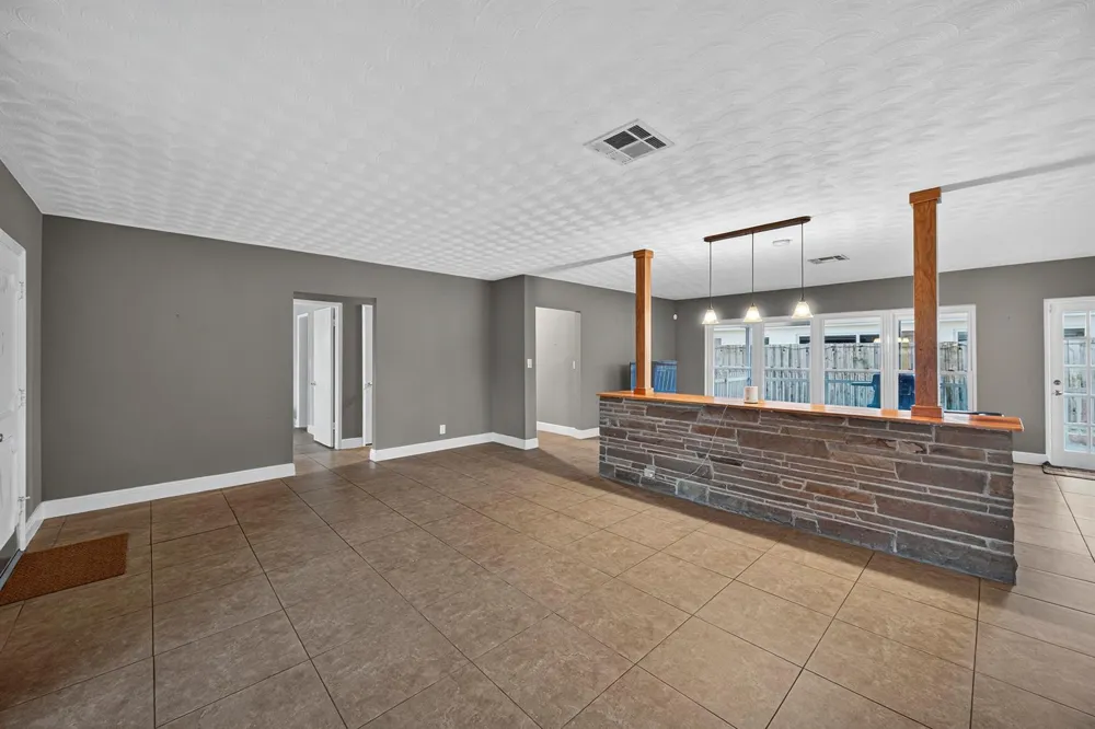 2750 SE 3rd Street Pompano Beach, FL 33062