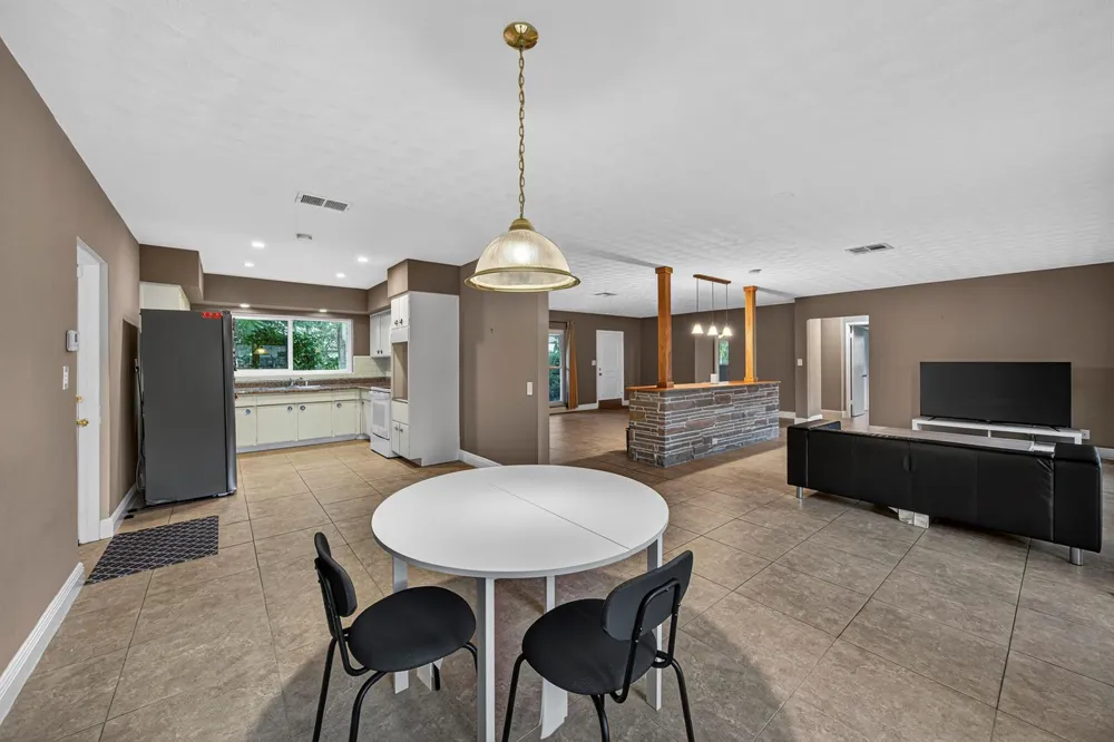 2750 SE 3rd Street Pompano Beach, FL 33062