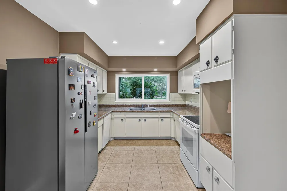 2750 SE 3rd Street Pompano Beach, FL 33062