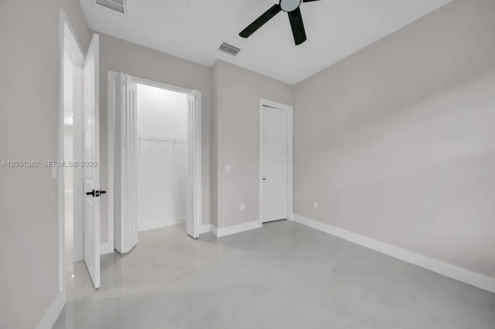 3618 6th ST SW Lehigh Acres, FL 33976