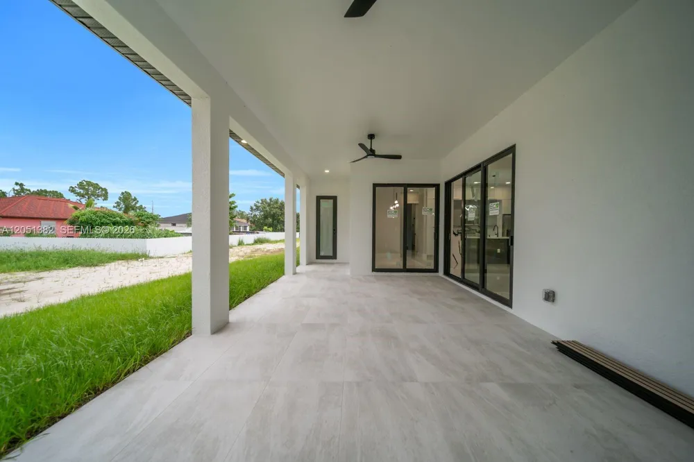 3618 6th ST SW Lehigh Acres, FL 33976