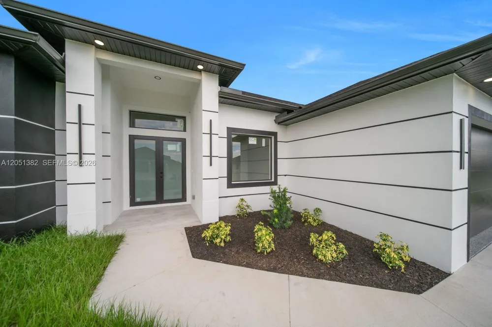3618 6th ST SW Lehigh Acres, FL 33976