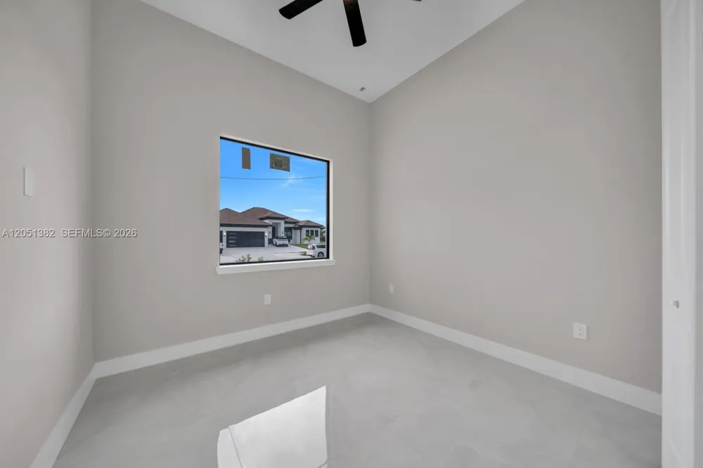 3618 6th ST SW Lehigh Acres, FL 33976