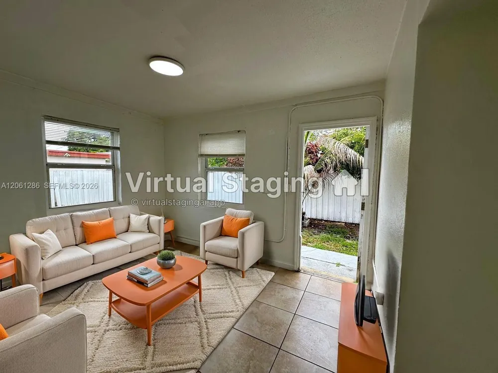 728 SW 6th St #2 Dania Beach, FL 33004