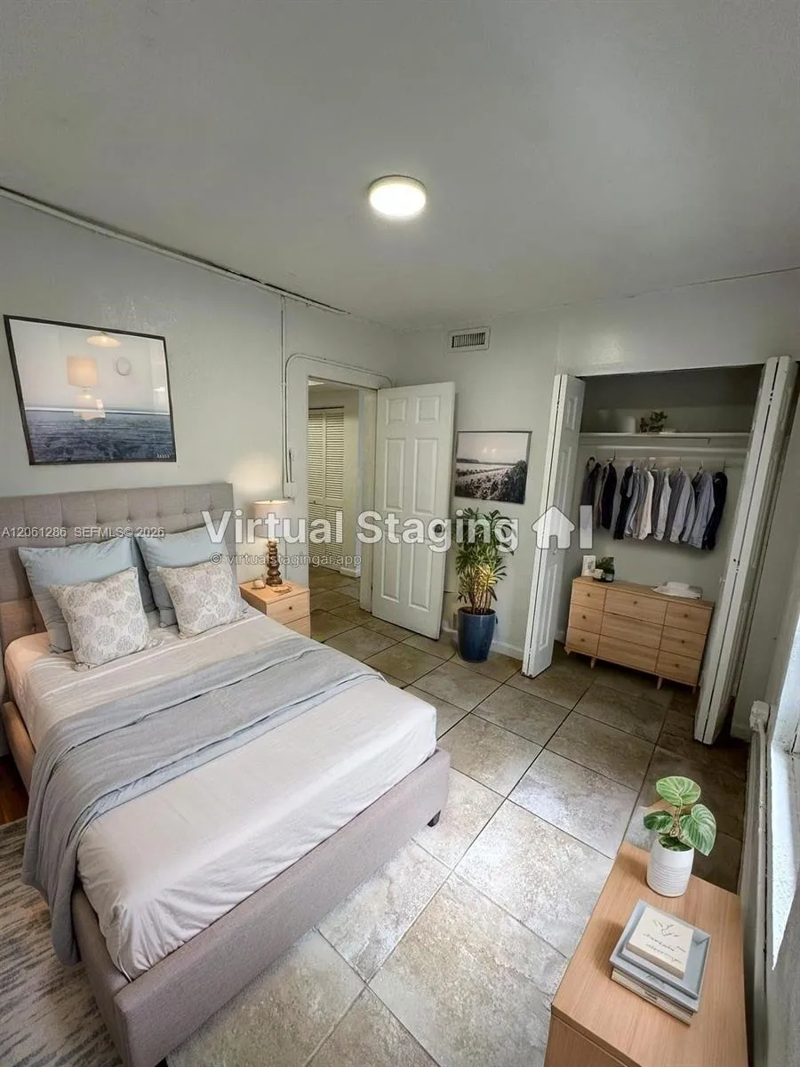 728 SW 6th St #2 Dania Beach, FL 33004