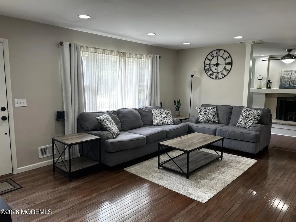1424 Green Grove Road Brick, NJ 08724