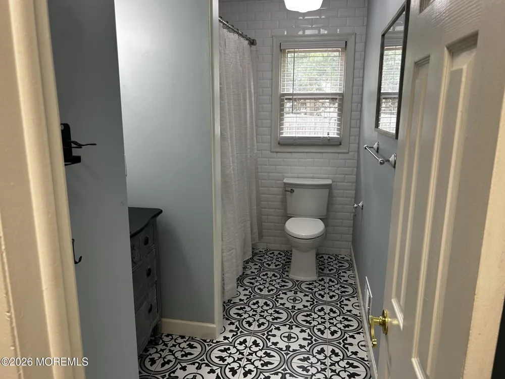 1424 Green Grove Road Brick, NJ 08724