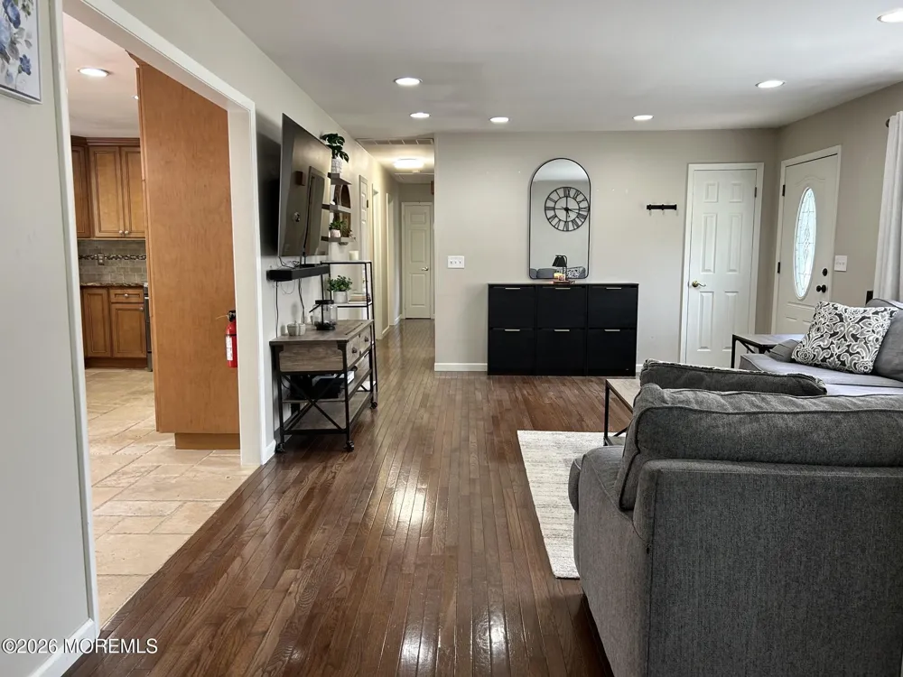 1424 Green Grove Road Brick, NJ 08724