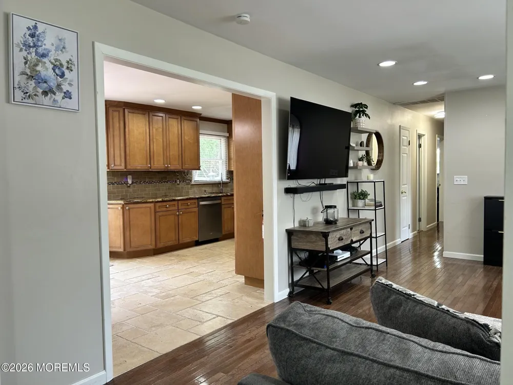 1424 Green Grove Road Brick, NJ 08724