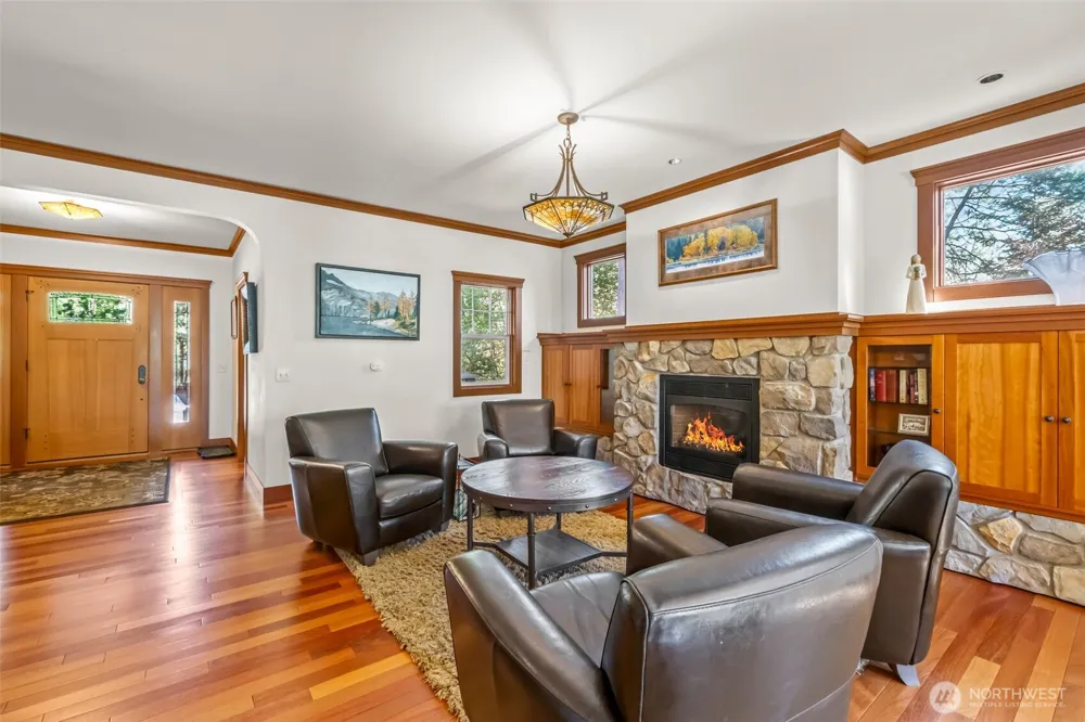 9690 East Leavenworth Road Leavenworth, WA 98826