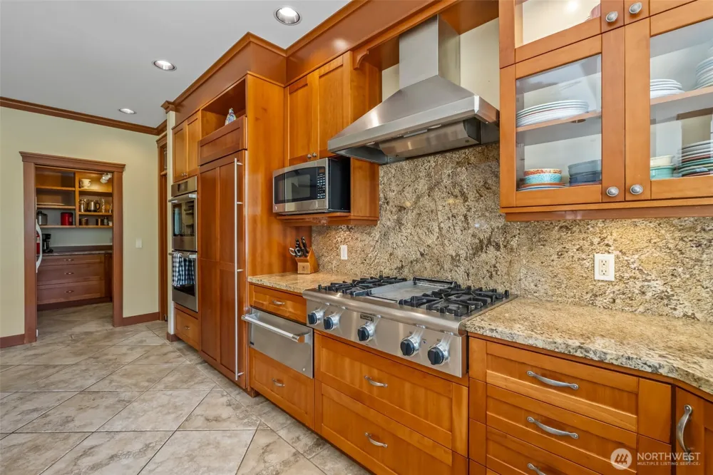 9690 East Leavenworth Road Leavenworth, WA 98826