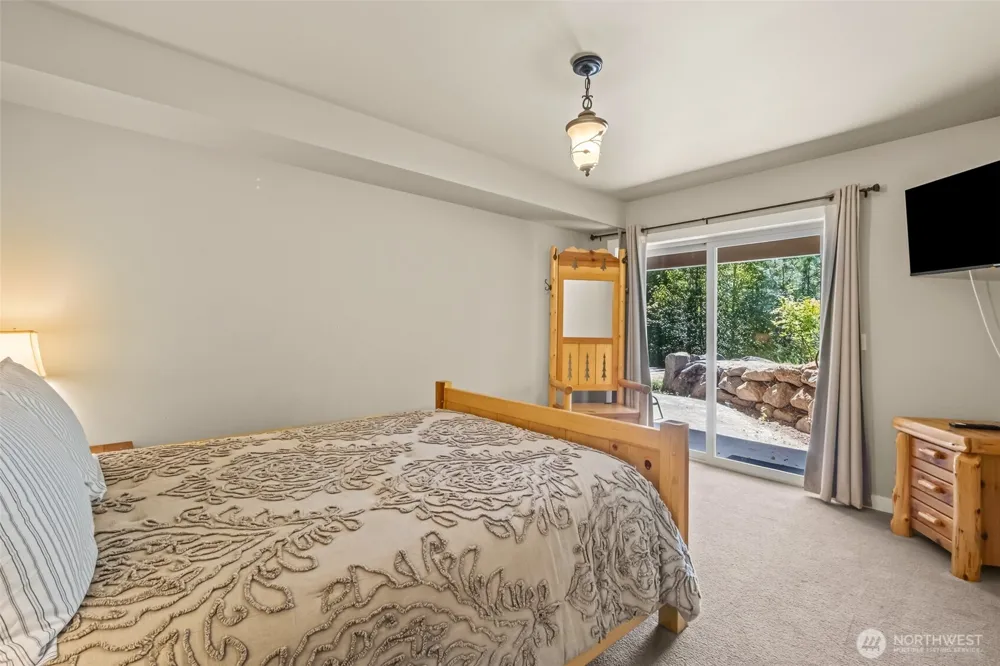 9690 East Leavenworth Road Leavenworth, WA 98826