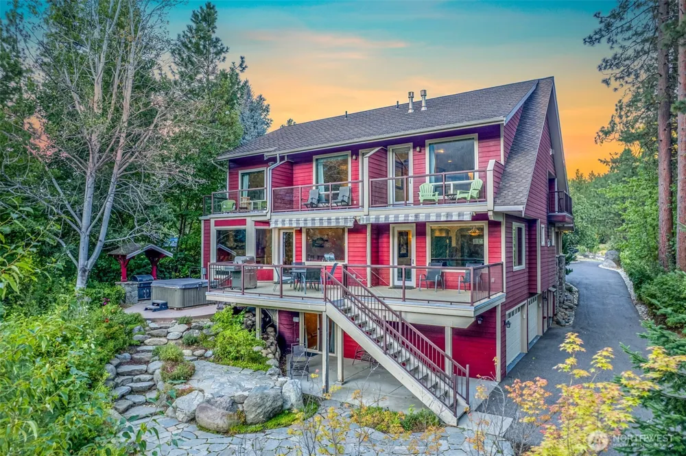 9690 East Leavenworth Road Leavenworth, WA 98826
