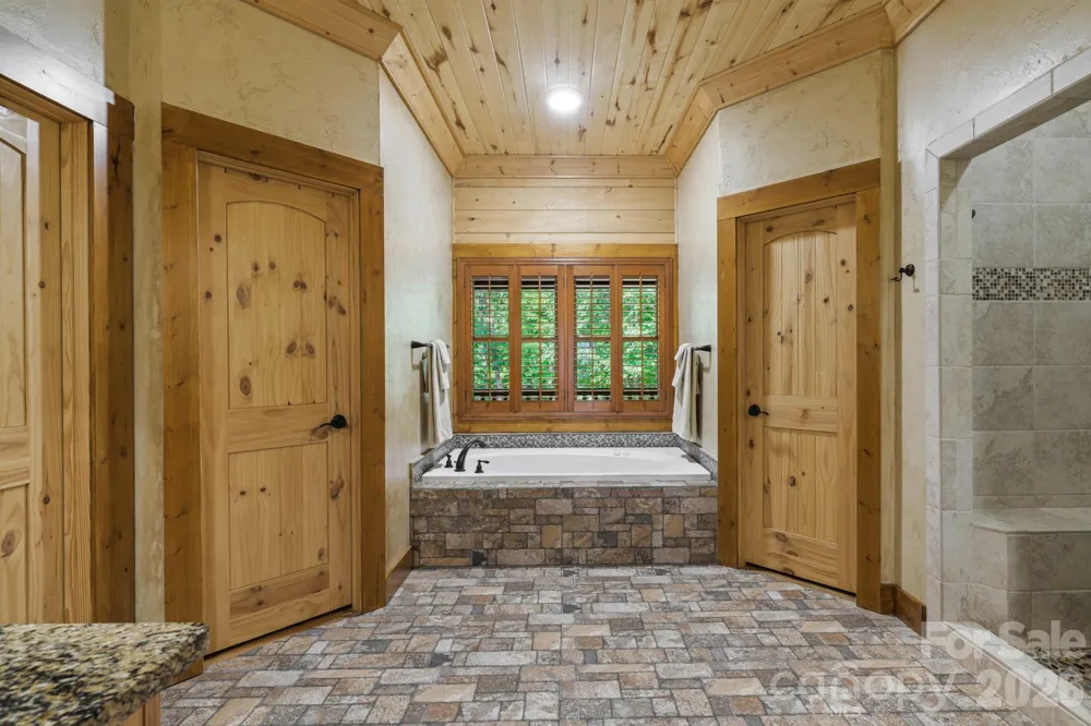 134 Hubble Way #13 Topton, NC 28781