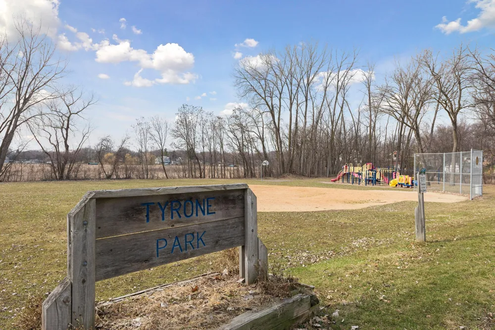 4626 Kildare Road Mound, MN 55364