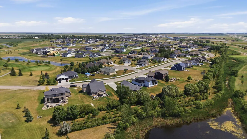 916 Sunset Drive Mapleton, ND 58059