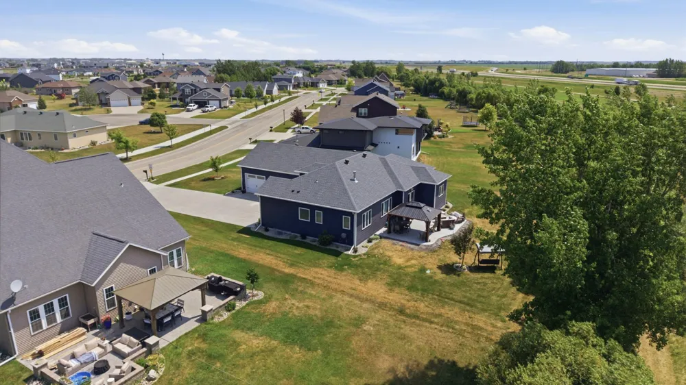 916 Sunset Drive Mapleton, ND 58059