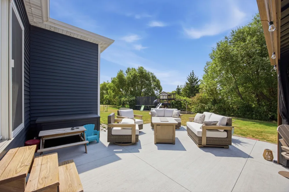 916 Sunset Drive Mapleton, ND 58059