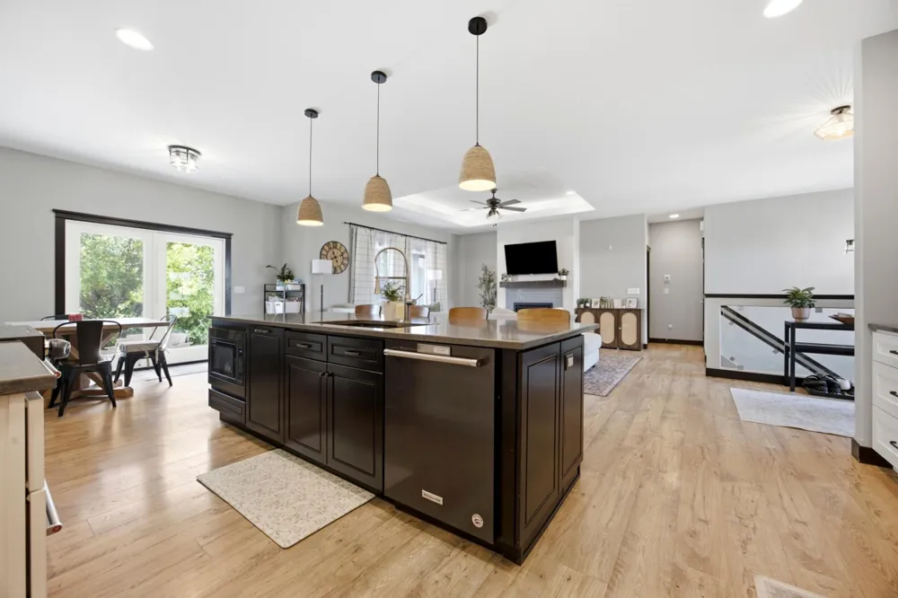 916 Sunset Drive Mapleton, ND 58059
