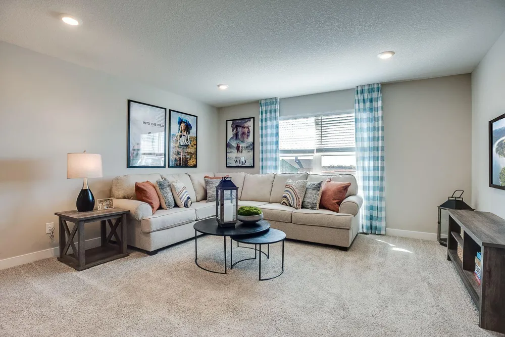 1717 Oak Creek Pass Chaska, MN 55318