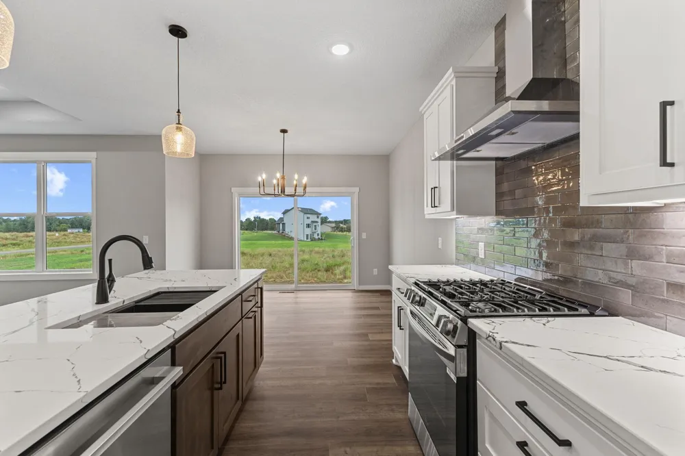 20615 Redwood Street NW Oak Grove, MN 55011