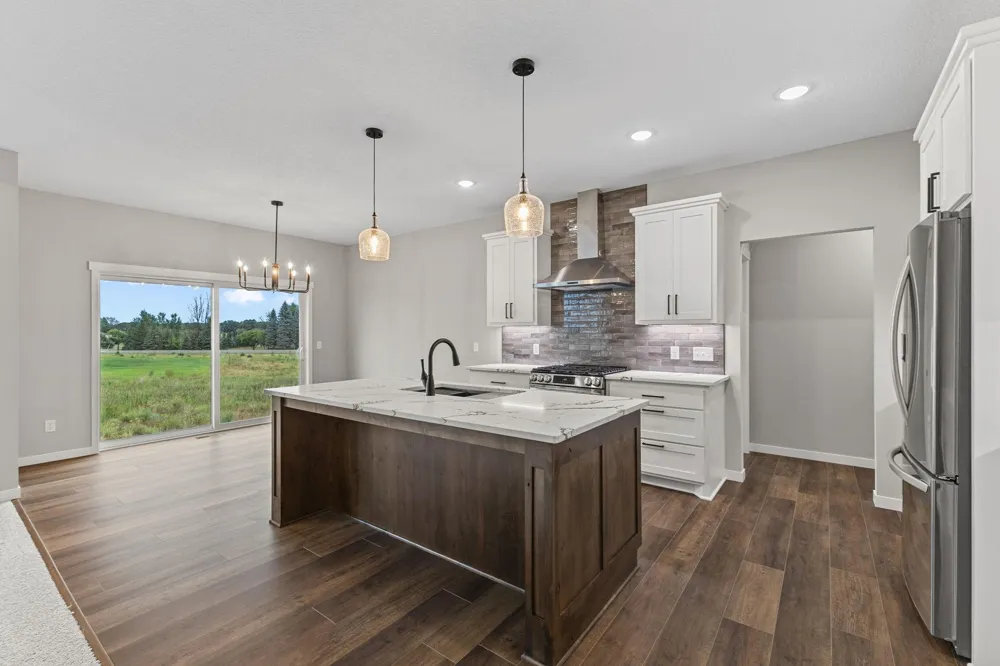 20615 Redwood Street NW Oak Grove, MN 55011