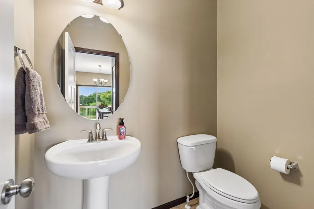 1232 Vernon Drive Carver, MN 55315