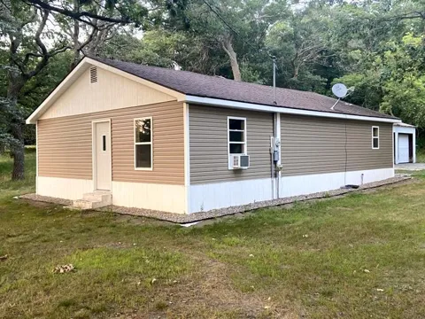 846 Oak Drive