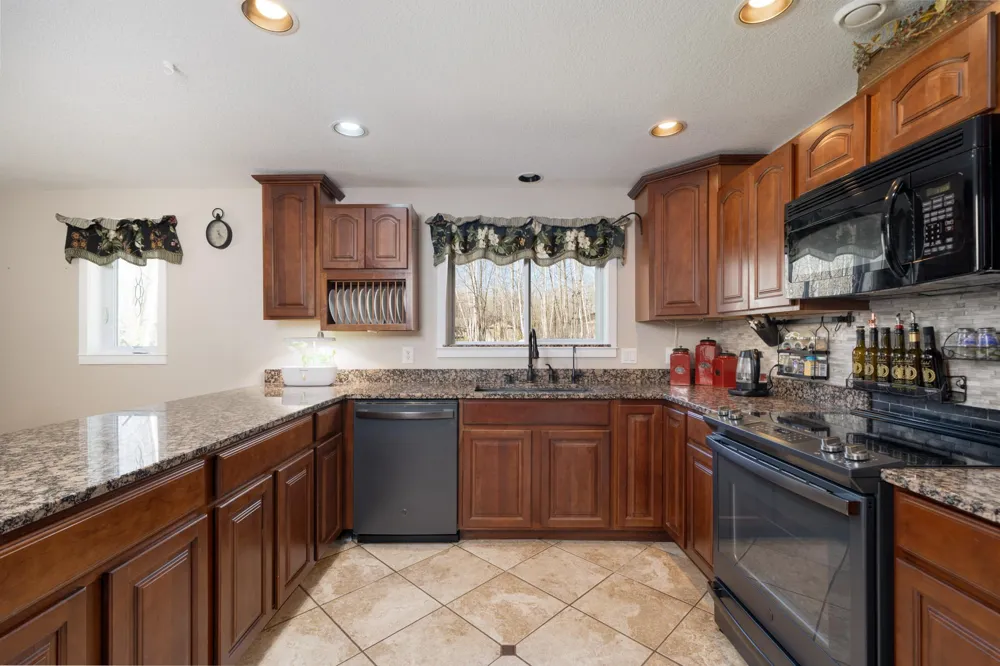 21564 Sugarbush Lane Cohasset, MN 55721